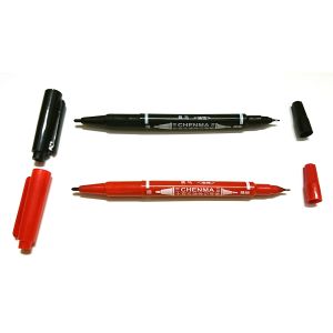 Kombipenna för nyckeltags/däcklappar