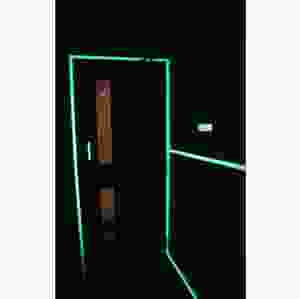 Självlysande tejp för utrymningsvägar, 50 mm